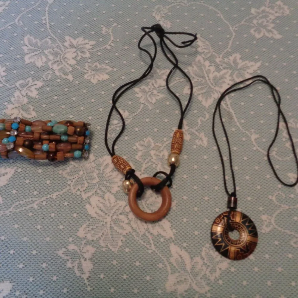 RETRO ETHNIC TRIBAL JEWELRY LOT OF 3